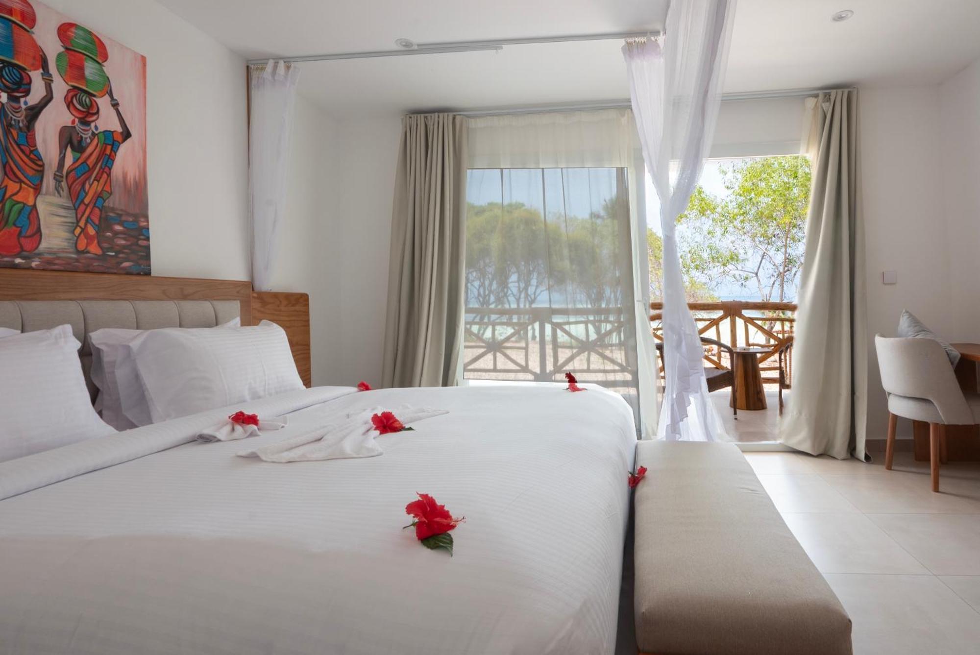 Royal Mandarin Hotel & Resort Pwani Mchangani Bagian luar foto