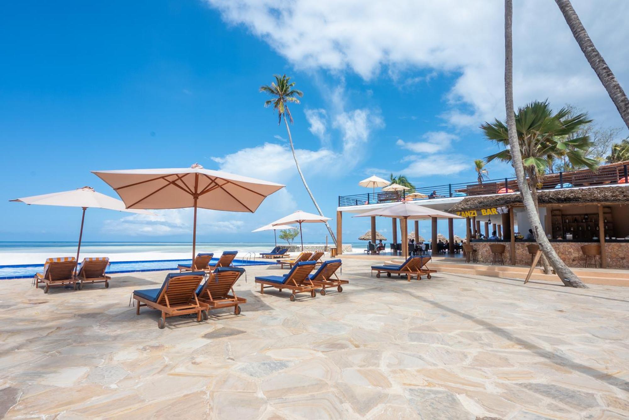 Royal Mandarin Hotel & Resort Pwani Mchangani Bagian luar foto