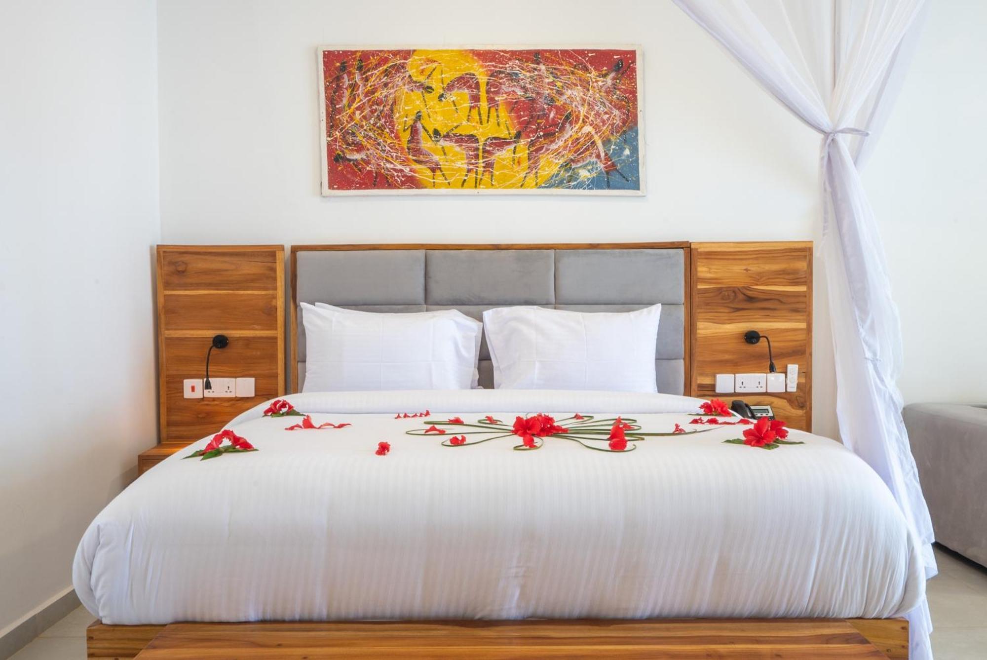 Royal Mandarin Hotel & Resort Pwani Mchangani Bagian luar foto
